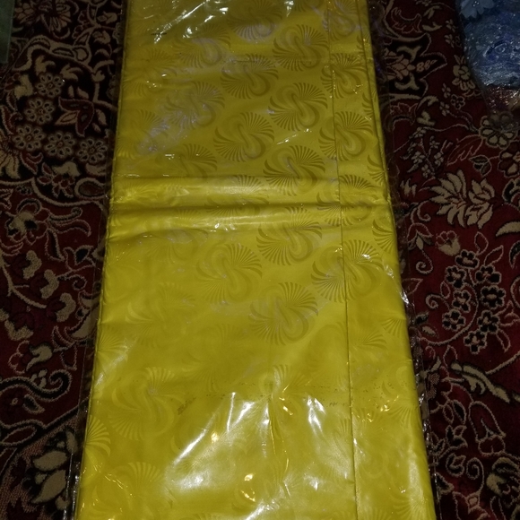 Authentic Luxury African Fabric - Picture 3 of 3